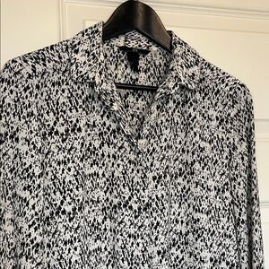 H&M Black and White Patterned Blouse